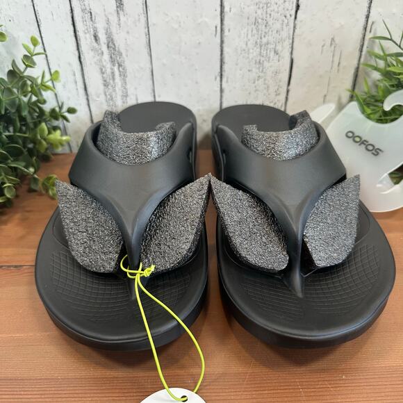 Oofos Ooriginal Unisex Black Recovery Sandals Size M10/W12 - Picture 4 of 7